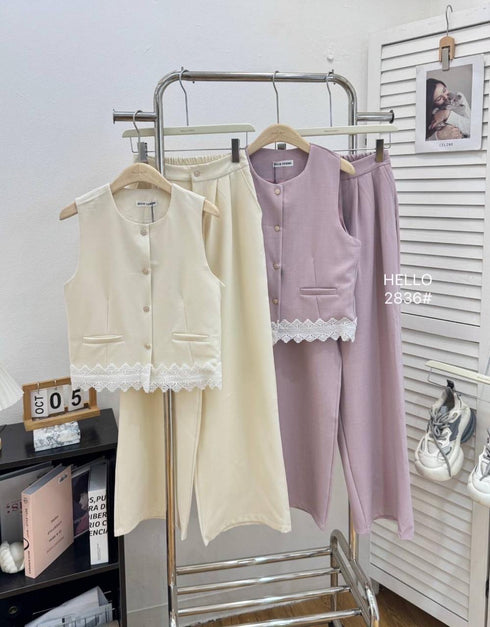 Women Classy Sleeves Lace Border Vest With Trouser Sets